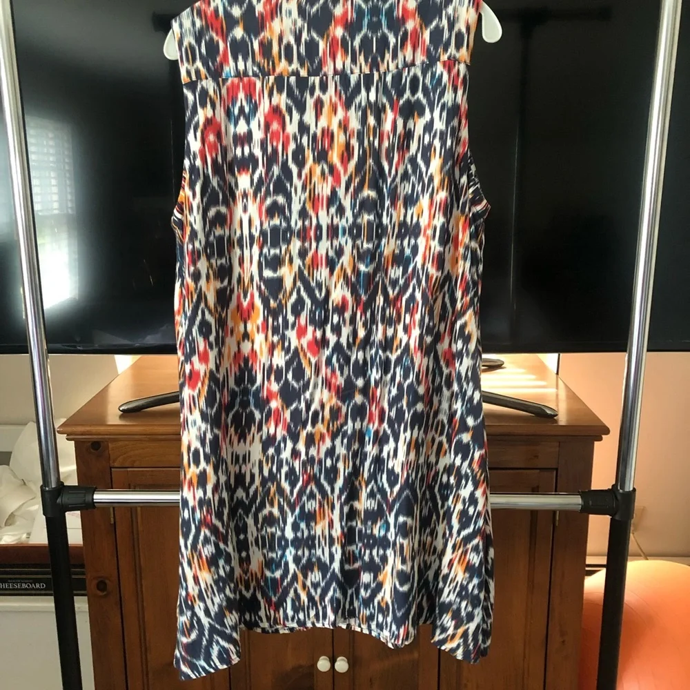 Beachlunchlounge sleeveless collar button down 
Flowy  dress - Picture 4 of 5